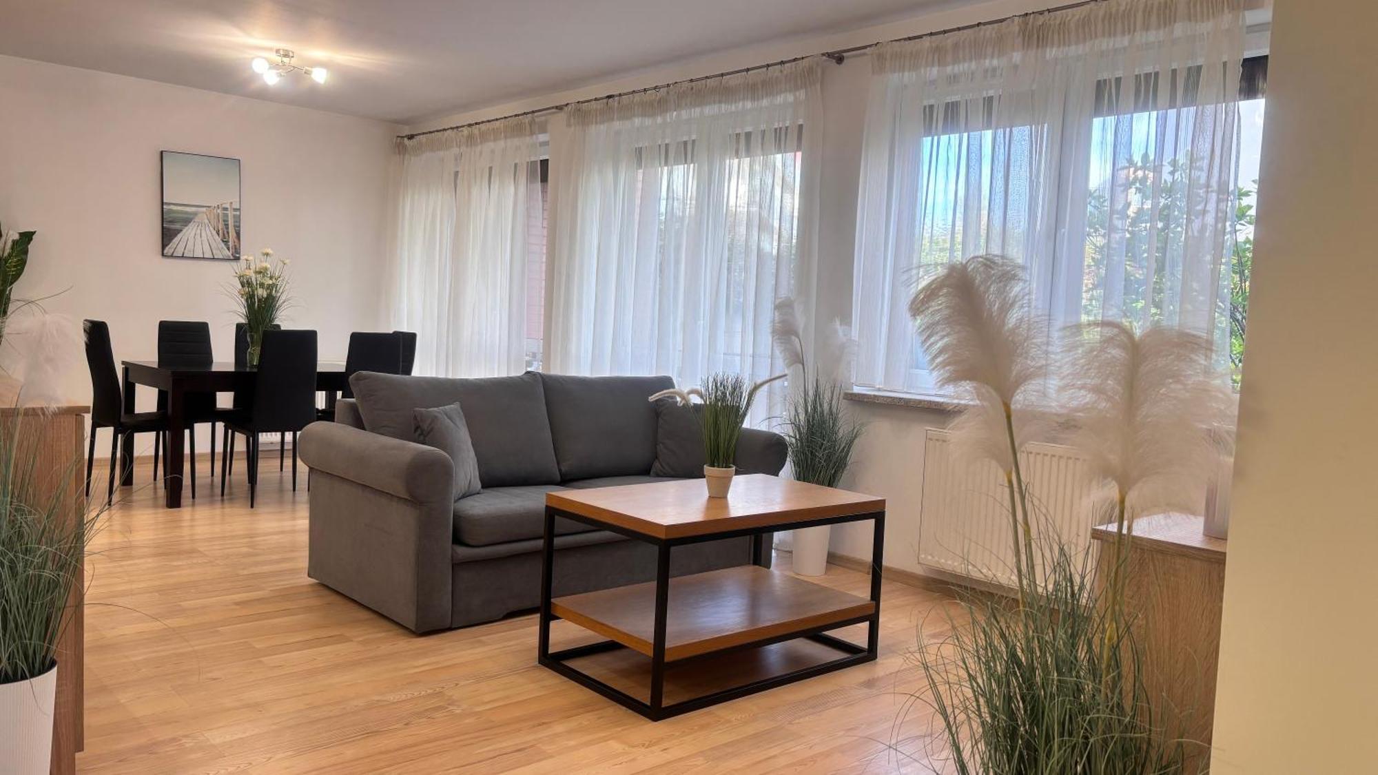 Jantar 600m Do Morza, Ogrodek, Grill, Dwie Sypialnie, Przestrzen Apartment Kolberg